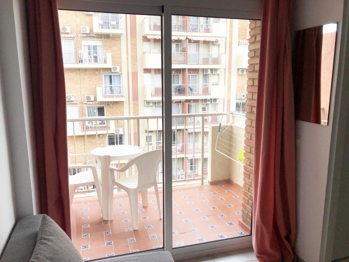 Sunny Suites Jupiter Apartments بينالماذينا المظهر الخارجي الصورة
