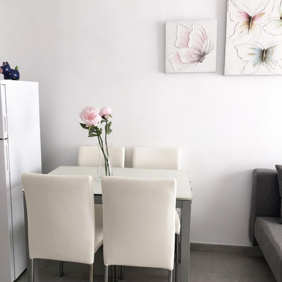 Sunny Suites Jupiter Apartments بينالماذينا المظهر الخارجي الصورة