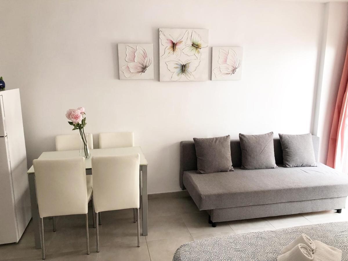 Sunny Suites Jupiter Apartments بينالماذينا المظهر الخارجي الصورة