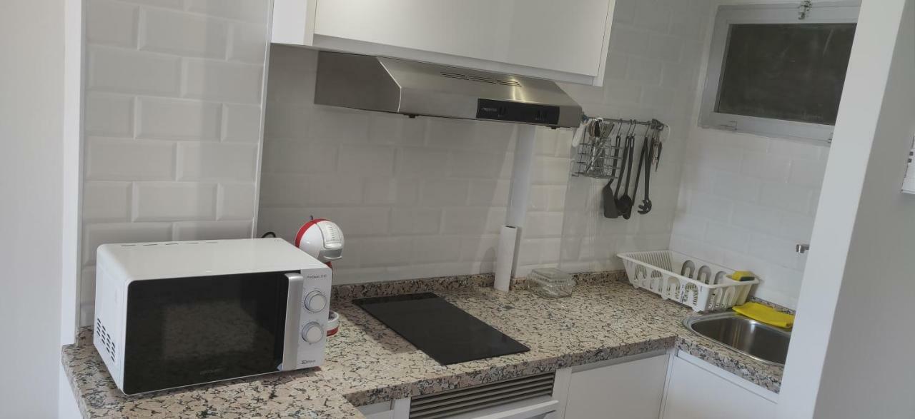 Sunny Suites Jupiter Apartments بينالماذينا المظهر الخارجي الصورة