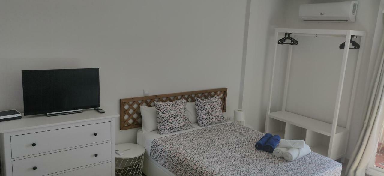 Sunny Suites Jupiter Apartments بينالماذينا المظهر الخارجي الصورة